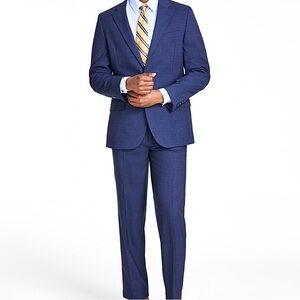 NWT Men's Nautical 40R Navy Blue Two-Piece Classic Suit. New Perfect Condition